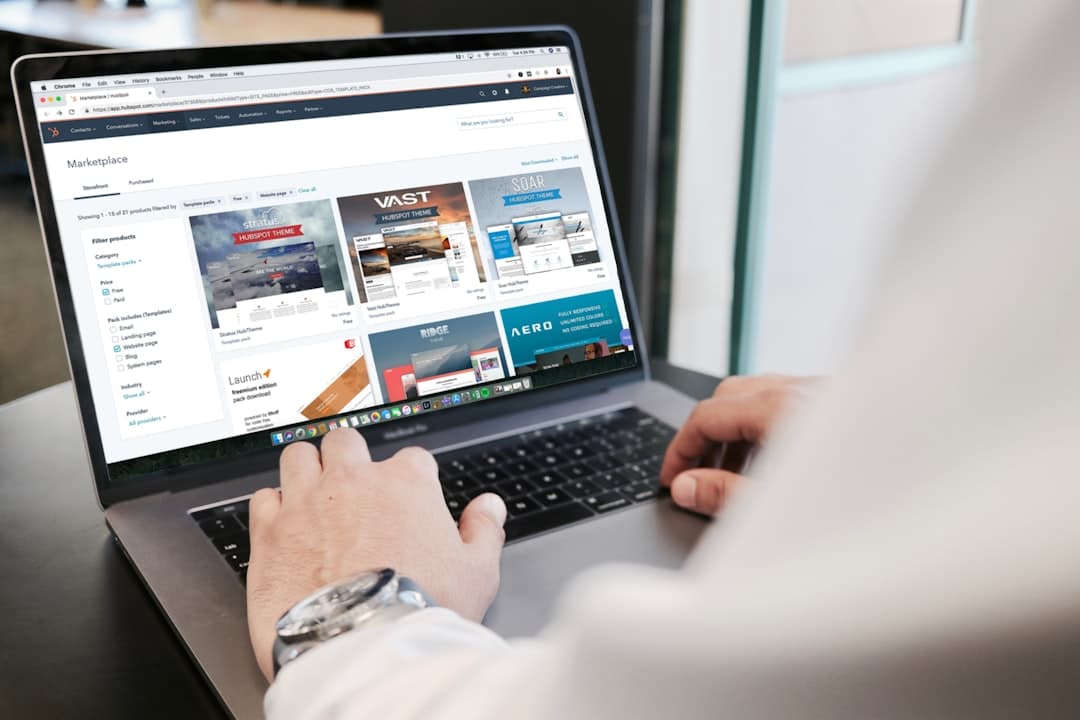 Comparing prices on a laptop, and finding two different grids for one product