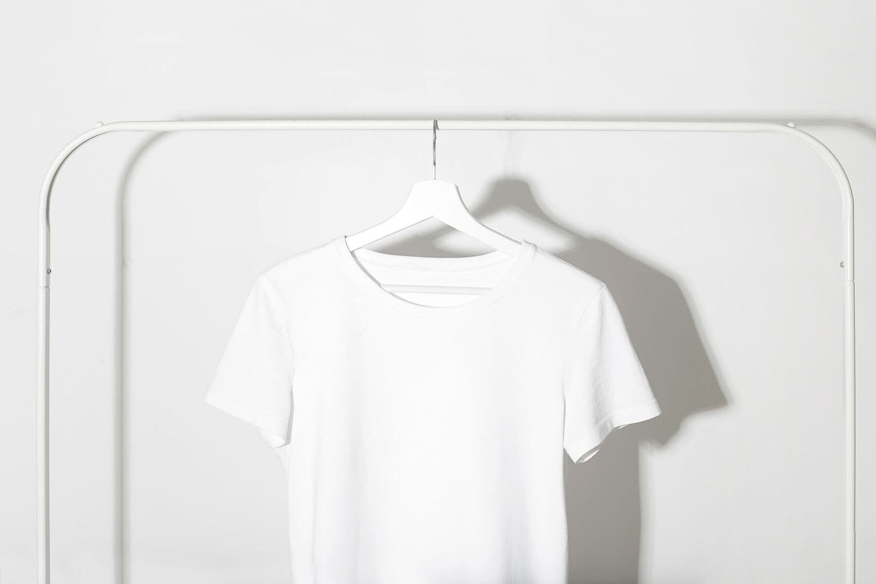 Illustration accompanying Pinterest for Print on Demand: Get POD Sales Without Ads